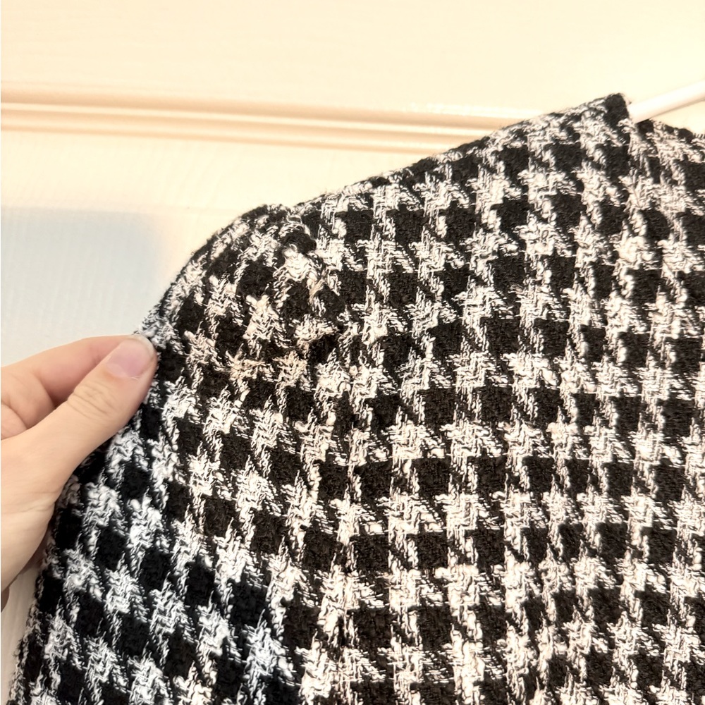 NEW w/ tags Ann Taylor Houndstooth Open front Blazer - Size 0